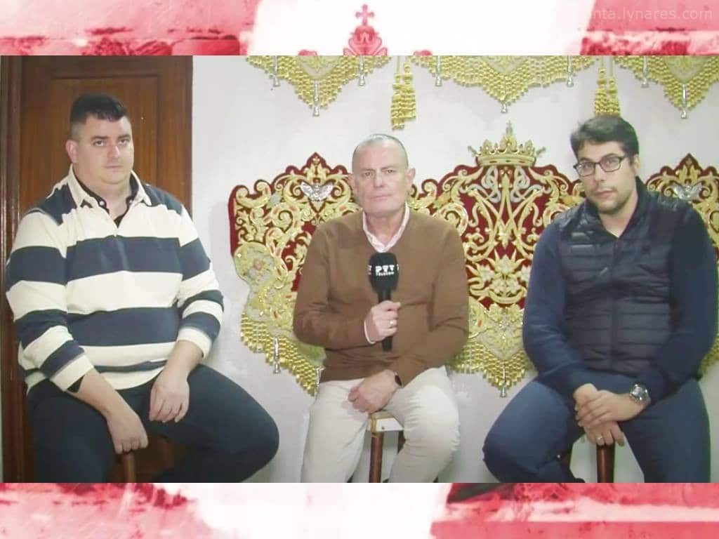 Borriquilla: David Lorite, Antonio Robles y Antonio Pareja durante la entrevista para Sentir Cofrade de PTV Linares.