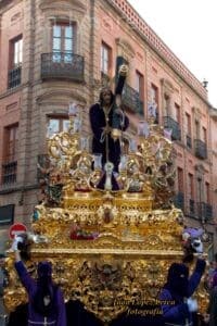 2025-04-18-nazareno-plano-medio-juan-lopez-leiva.jpg
