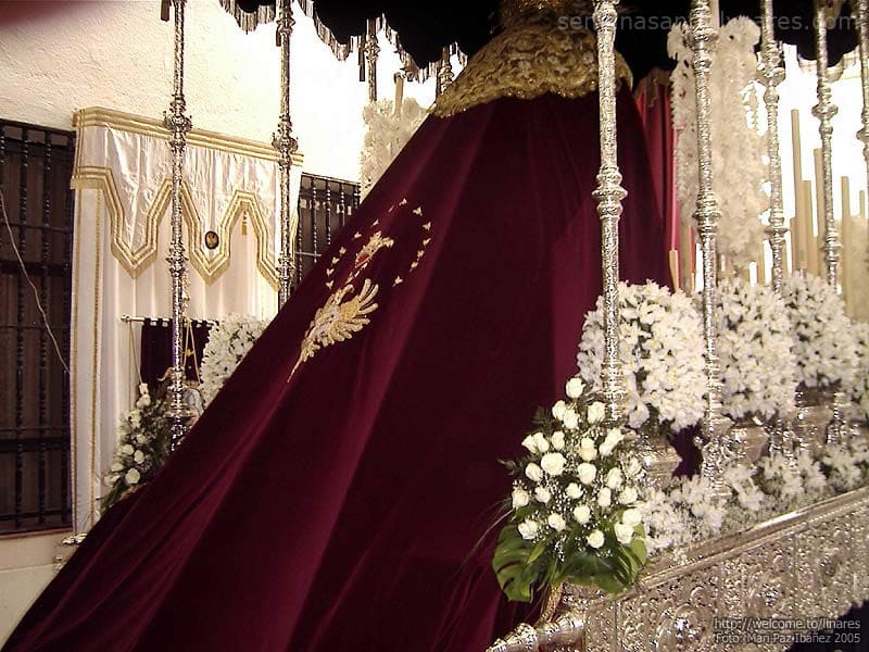 2025: Ntra. Sra. del Mayor Dolor se preparaba en el patio del Juzgado y el Jueves Santo era posible pasar a verla